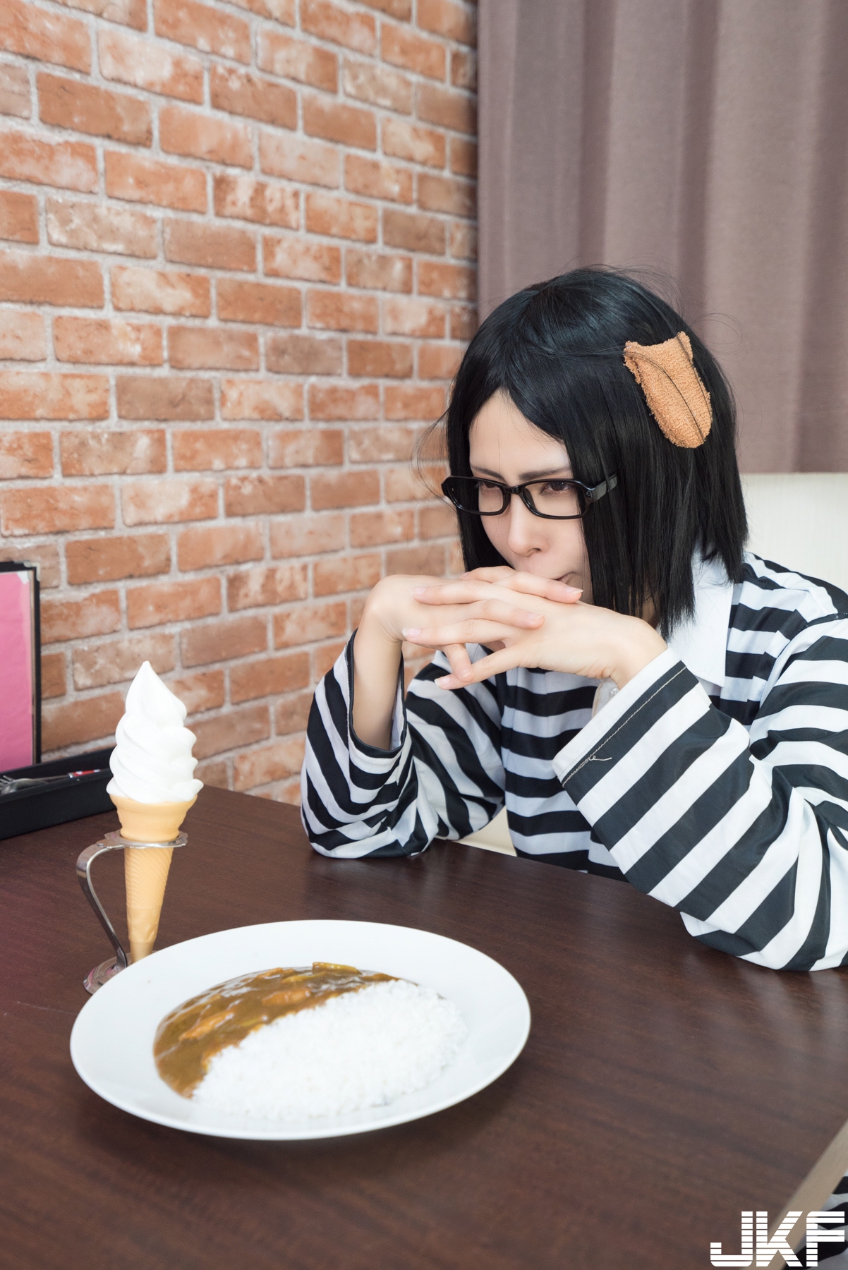 (cosplay) 監 ROM4 to 監獄カフェ .KURUPIKA (cosplay) 監 ROM4 to 監獄カフェ .KURUPIKA