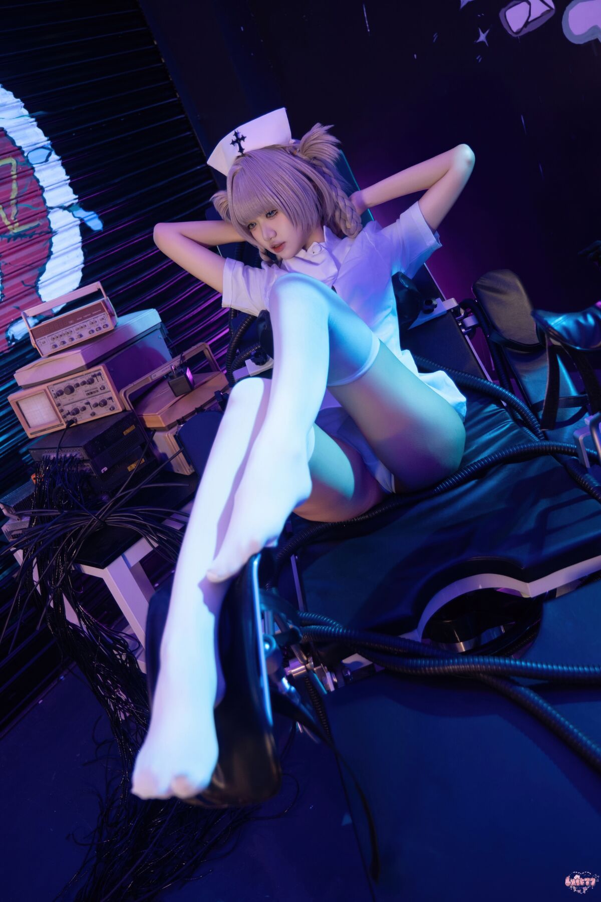 Coser@ Qiqi, Be Good - Song of the Night: Nurse Uniform Xiao Qian Part 02 (51P) Coser@ Qiqi, Be Good - Song of the Night: Nurse Uniform Xiao Qian Part 02 (51P)