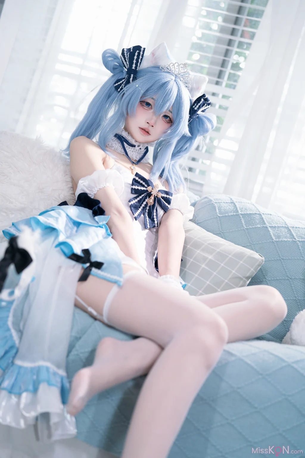 Coser@ Five Awakenings: Azur Lane - Cool Waves (12 photos) Coser@ Five Awakenings: Azur Lane - Cool Waves (12 photos)