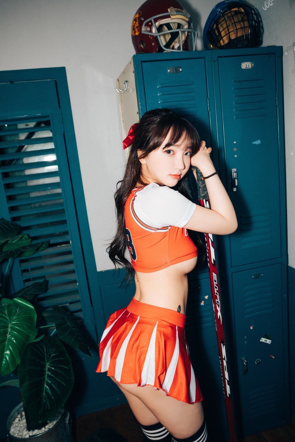 Loozy Son Ye-Eun 손예은 - Cheer Up Loozy Son Ye-Eun 손예은 - Cheer Up