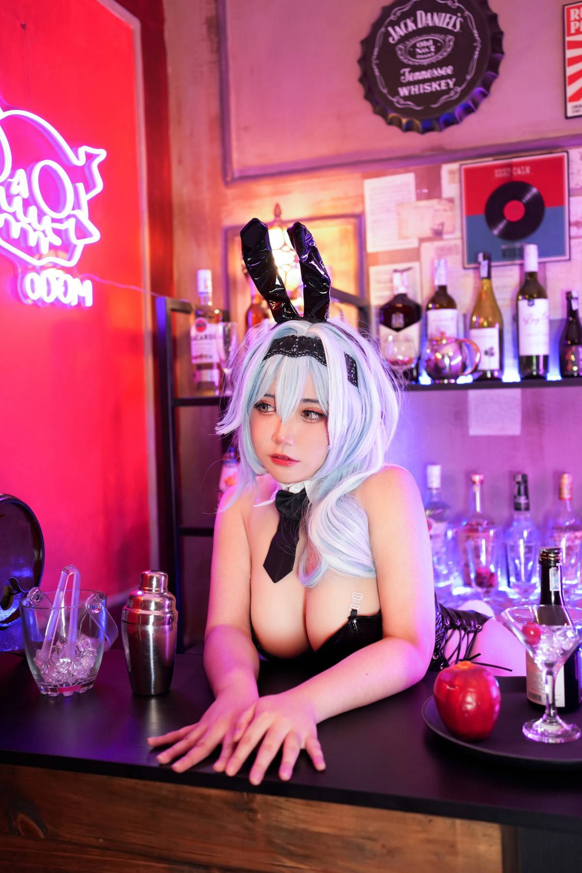 Coser@Maria Desu - Eula Bunny Suit Coser@Maria Desu - Eula Bunny Suit
