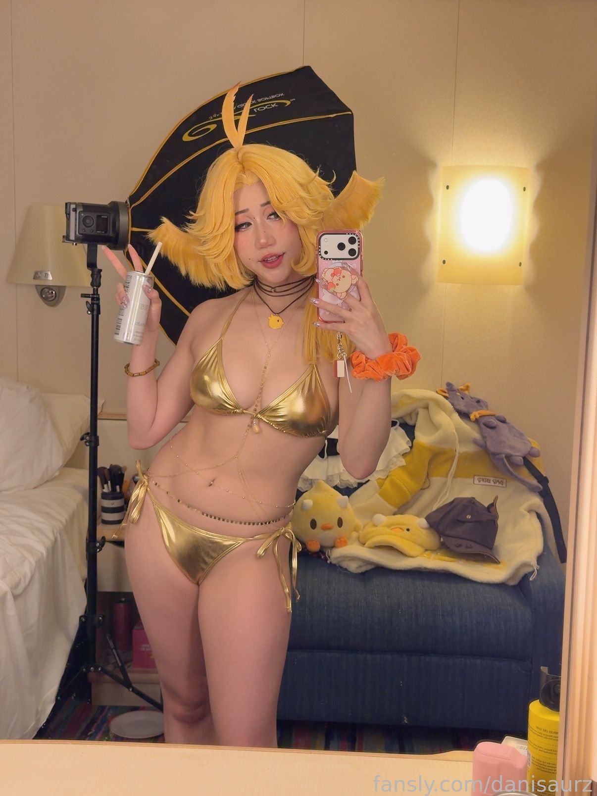 Danisaurz - Dokibird golden bikini Danisaurz - Dokibird golden bikini