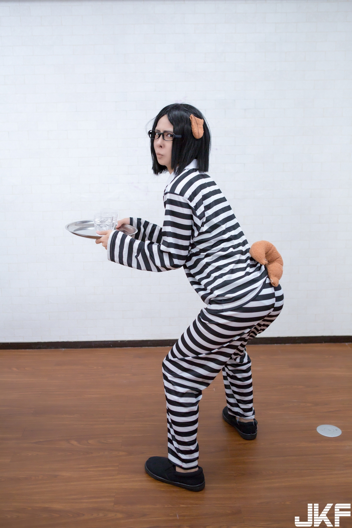 (cosplay) 監 ROM4 to 監獄カフェ .KURUPIKA (cosplay) 監 ROM4 to 監獄カフェ .KURUPIKA