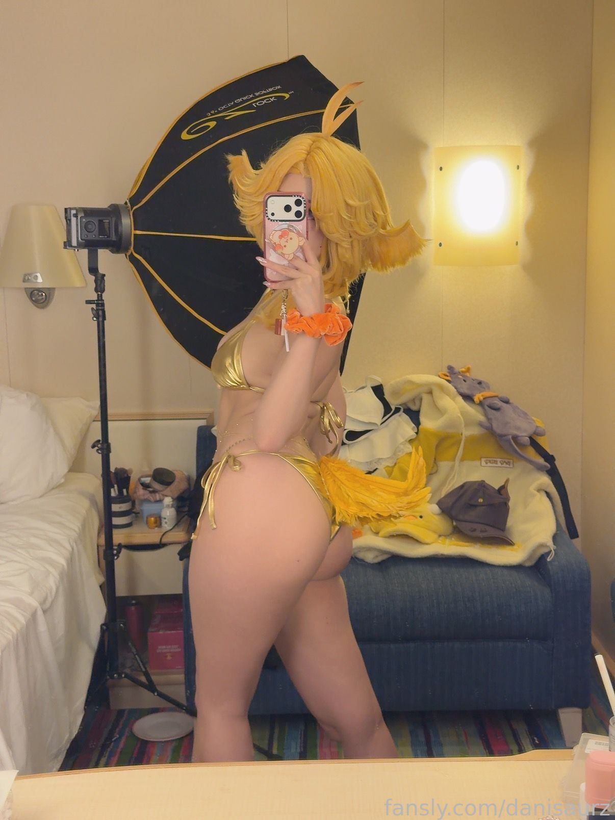 Danisaurz - Dokibird golden bikini Danisaurz - Dokibird golden bikini