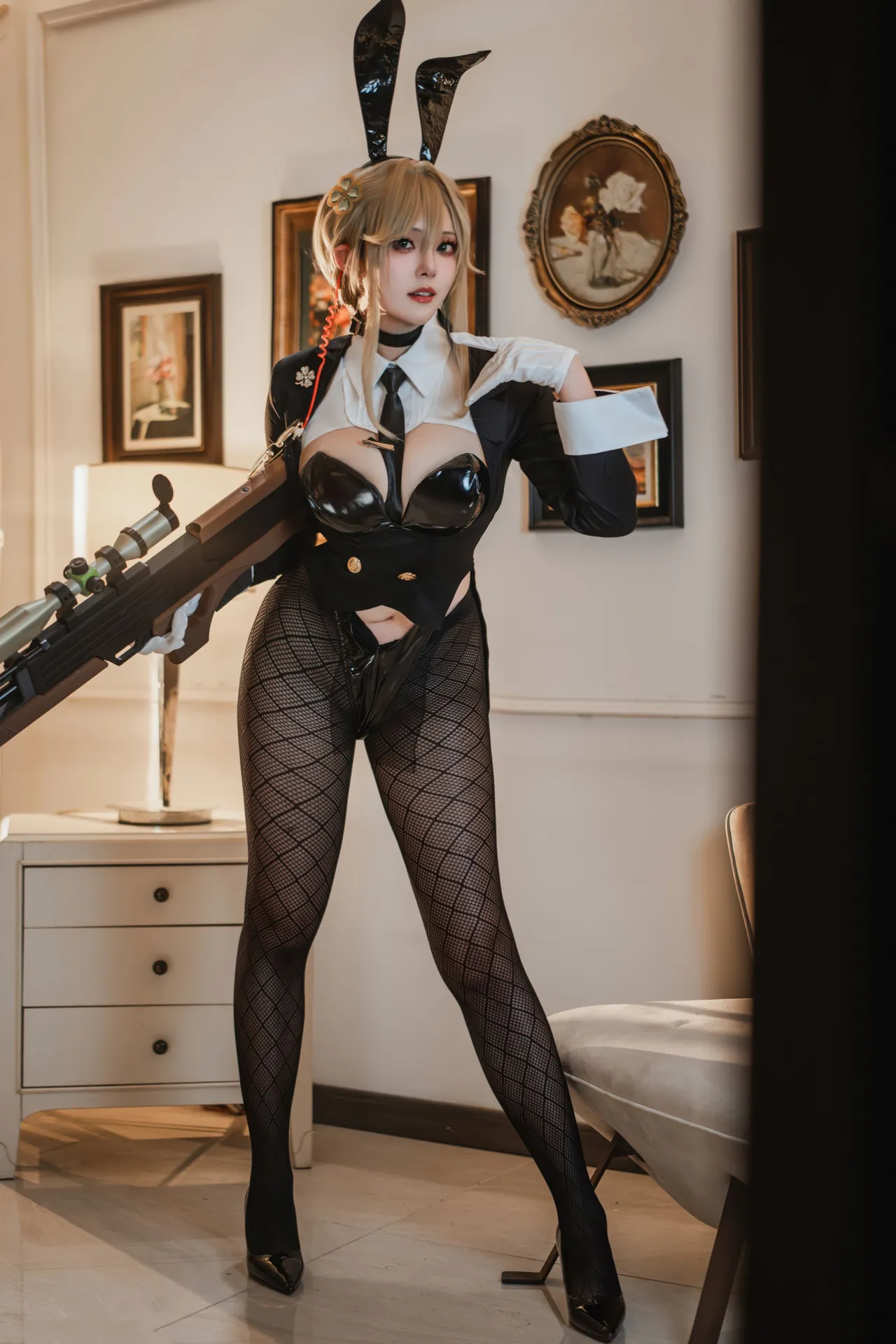 Cosplayers Full Body Cosplayers Full Body