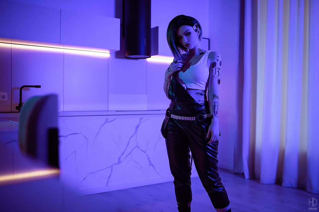 Lady Melamori - Judy Alvarez (Cyberpunk 2077) Full Set + BTS Lady Melamori - Judy Alvarez (Cyberpunk 2077) Full Set + BTS