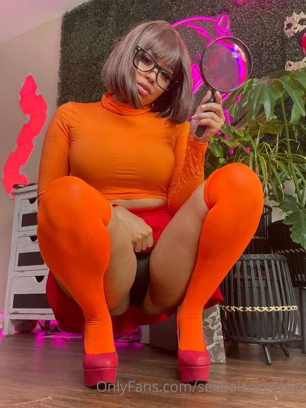 Sexual Sucubus - Velma Sexual Sucubus - Velma
