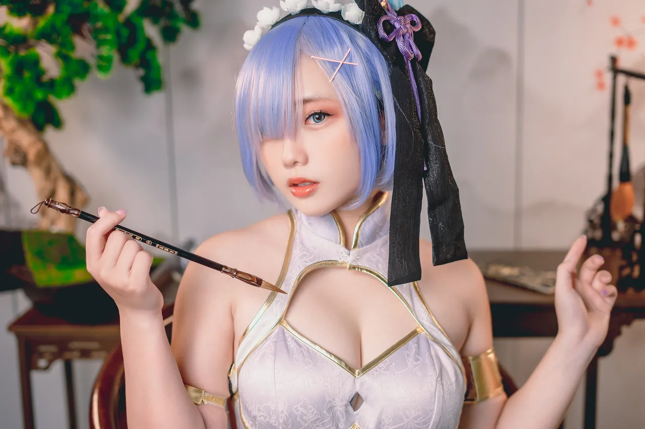 Messie Huang - Rem Messie Huang - Rem