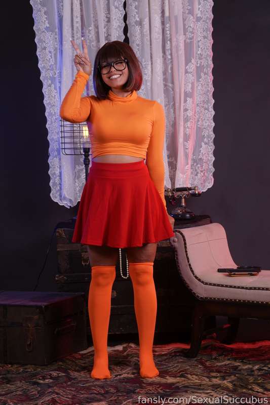 Sexual Sucubus - Velma Sexual Sucubus - Velma