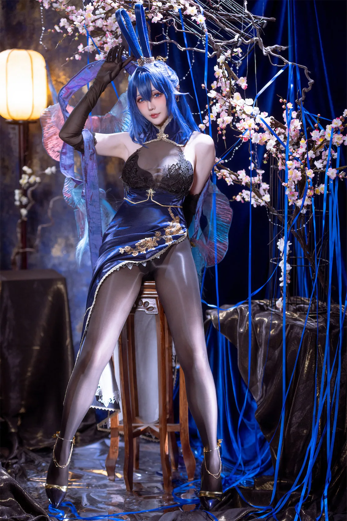 Cosplayers Full Body Cosplayers Full Body