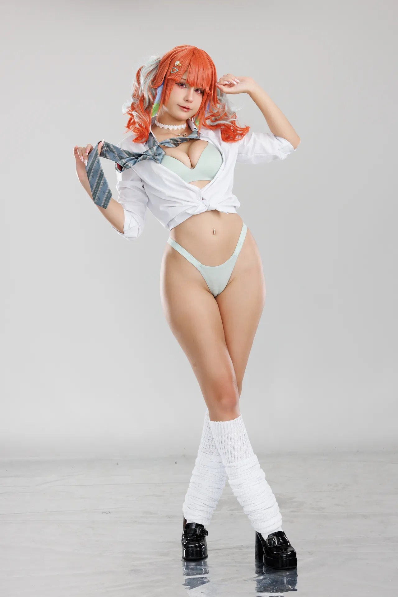 Cosplayers Full Body Cosplayers Full Body