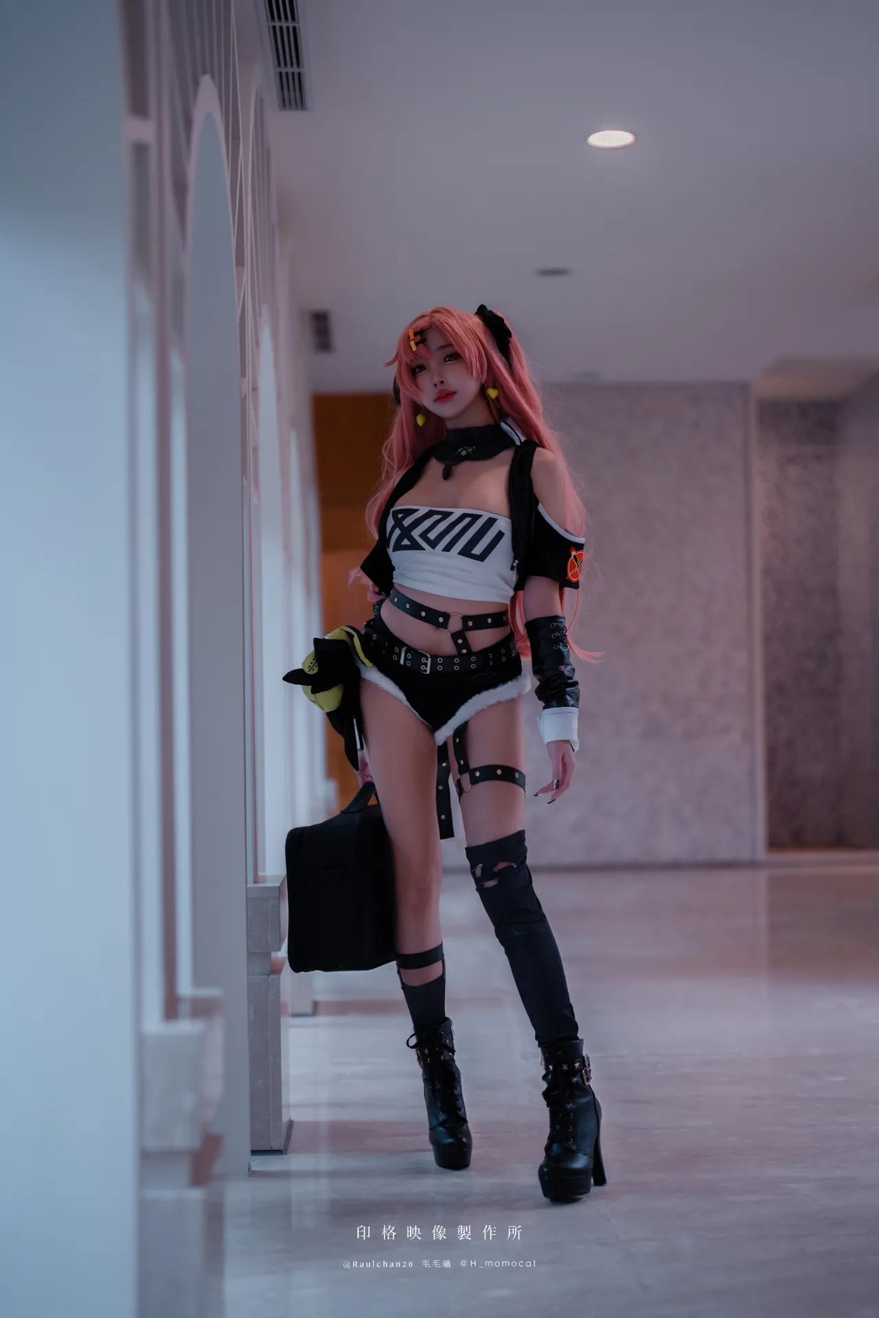 Cosplayers Full Body Cosplayers Full Body