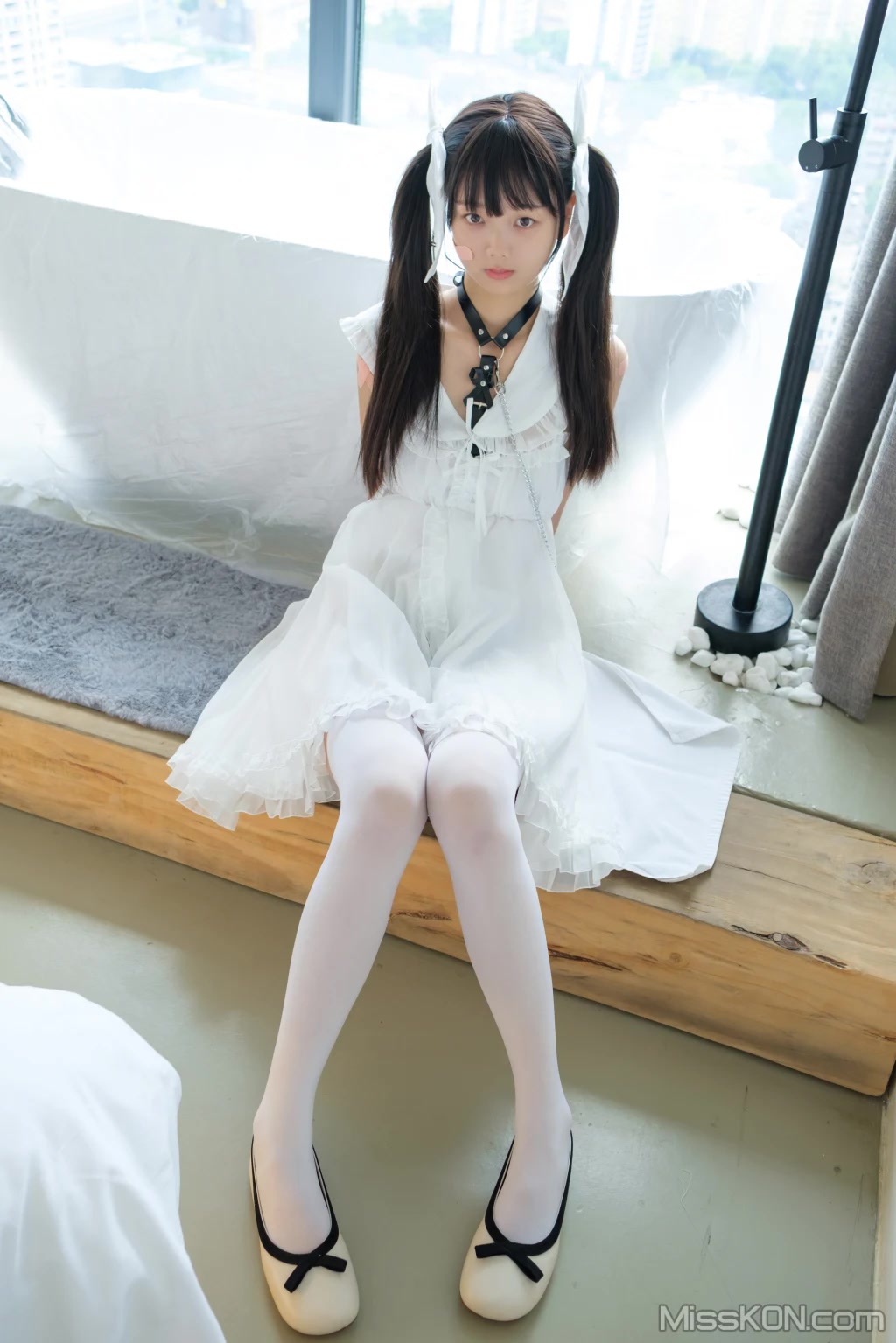 Coser@稚乖画册: 赤西夜夜 初音少女水手服 (130 photos + 1 video) Coser@稚乖画册: 赤西夜夜 初音少女水手服 (130 photos + 1 video)