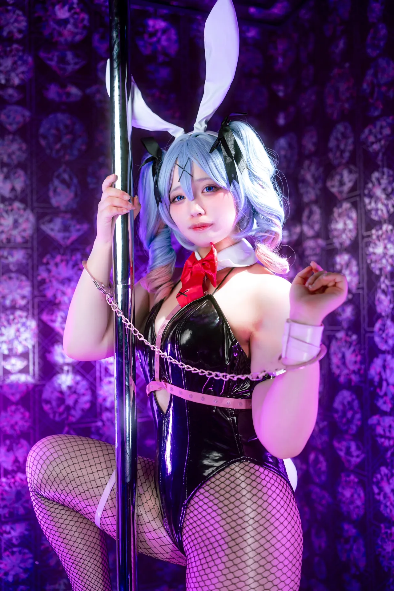 Rem Ichinose - Rabbit Hole Miku Rem Ichinose - Rabbit Hole Miku