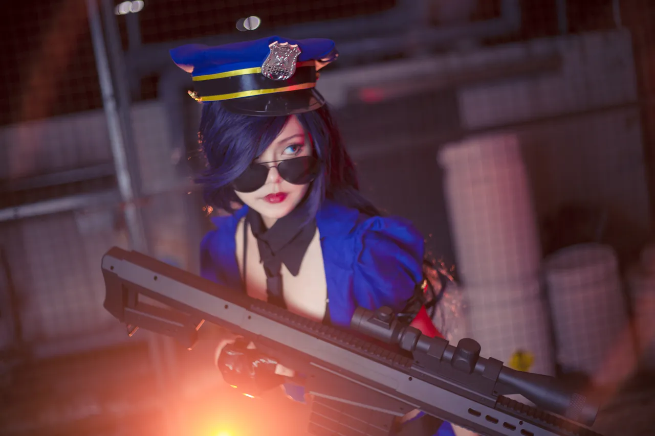Yuuno - Officer Caitlyn Yuuno - Officer Caitlyn