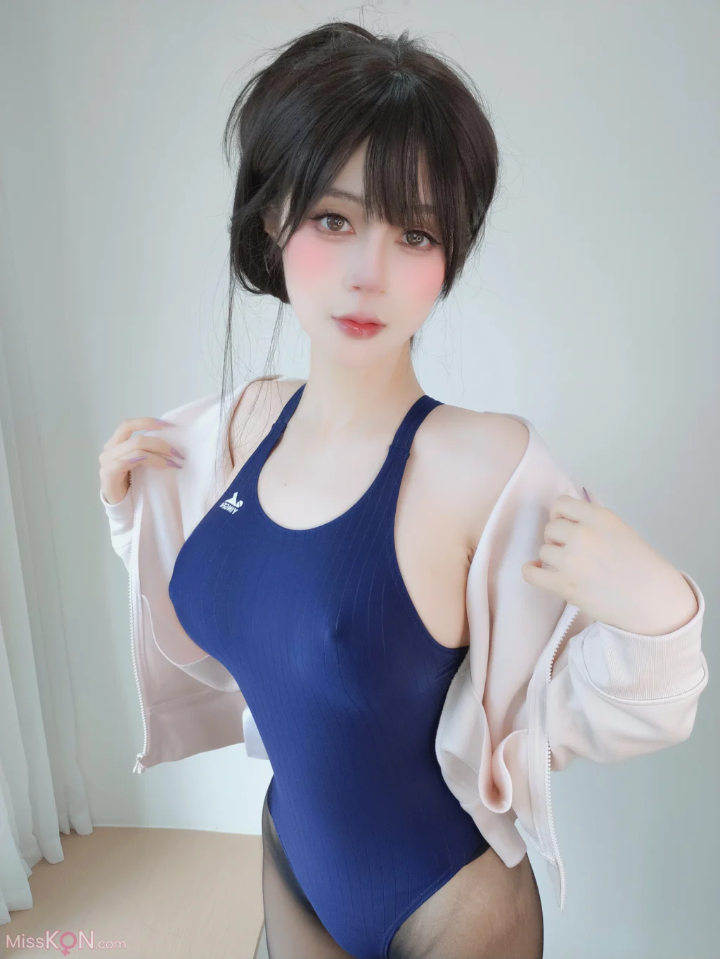 Coser@ Silver 81: Blue Dead Reservoir Water (145 photos) Coser@ Silver 81: Blue Dead Reservoir Water (145 photos)