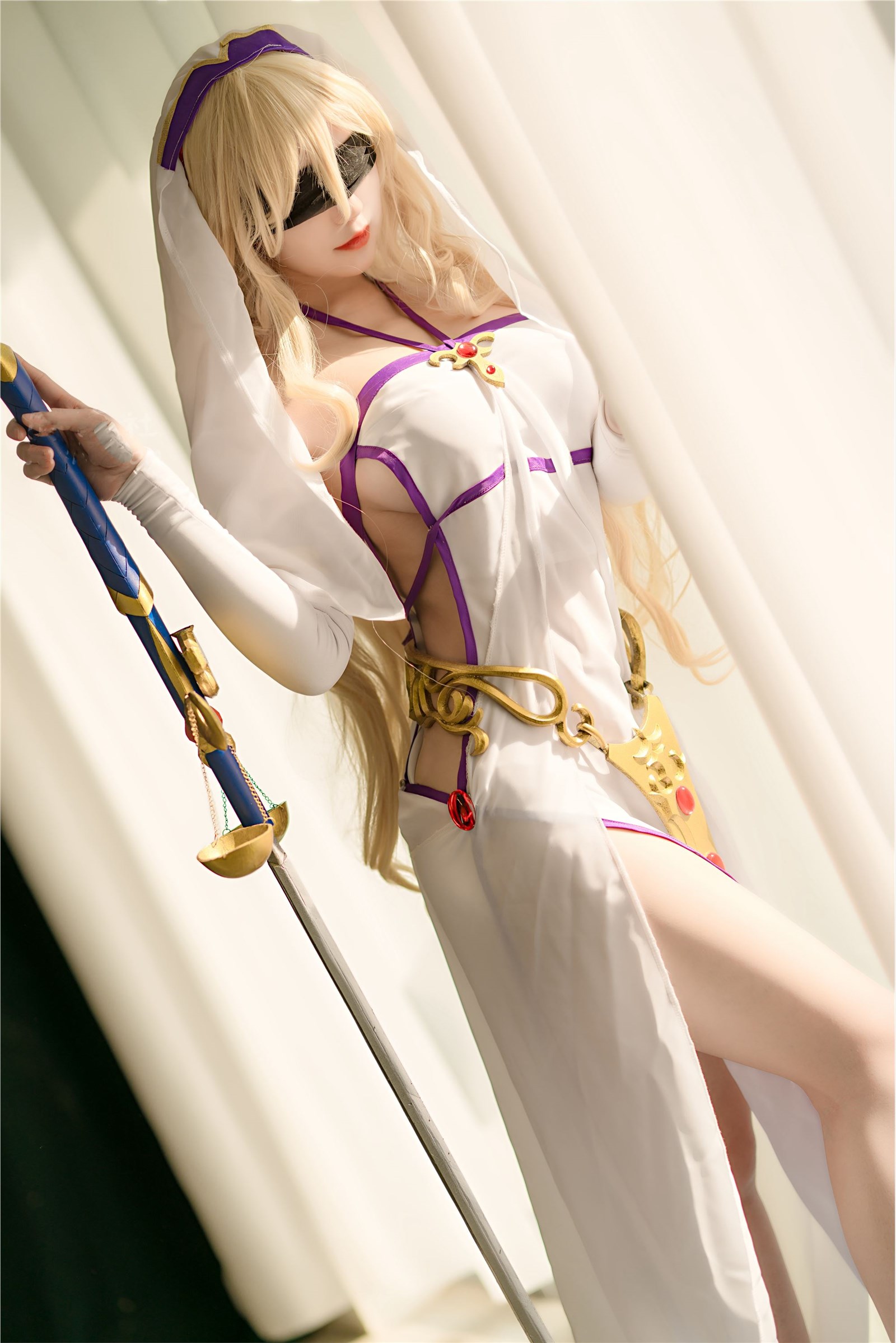 Xiaocang Qiandai w - Sword Saint Xiaocang Qiandai w - Sword Saint