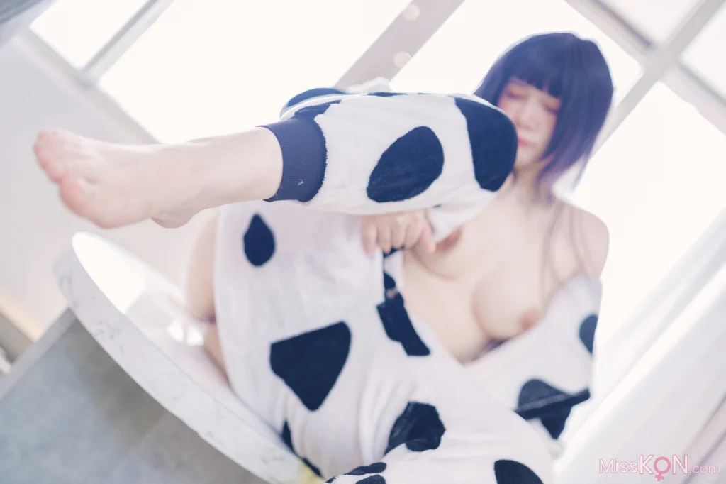 Coser@慕慕Momo: 奶牛Milky (56 photos + 1 video) Coser@慕慕Momo: 奶牛Milky (56 photos + 1 video)
