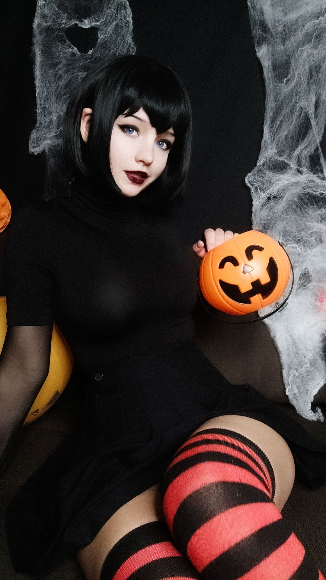 Mavis by Lyvlas Mavis by Lyvlas