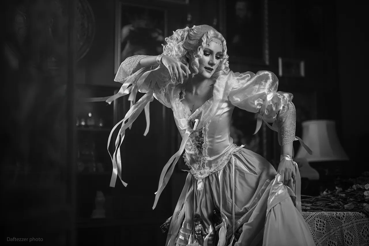 Dragonanjo - Lady Gaga (The dead dance) Dragonanjo - Lady Gaga (The dead dance)