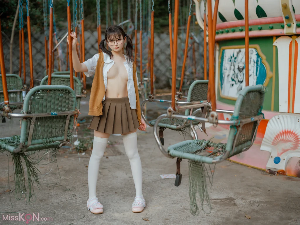 Coser@ Suzui Yoshimizu: Lost Life (61 photos + 1 video) Coser@ Suzui Yoshimizu: Lost Life (61 photos + 1 video)