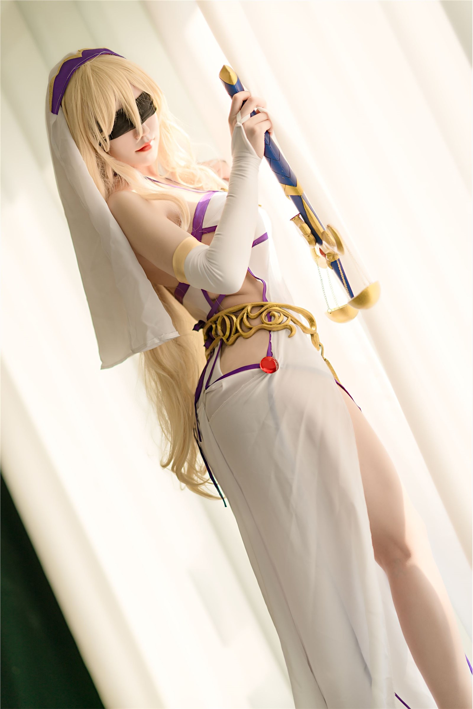 Xiaocang Qiandai w - Sword Saint Xiaocang Qiandai w - Sword Saint