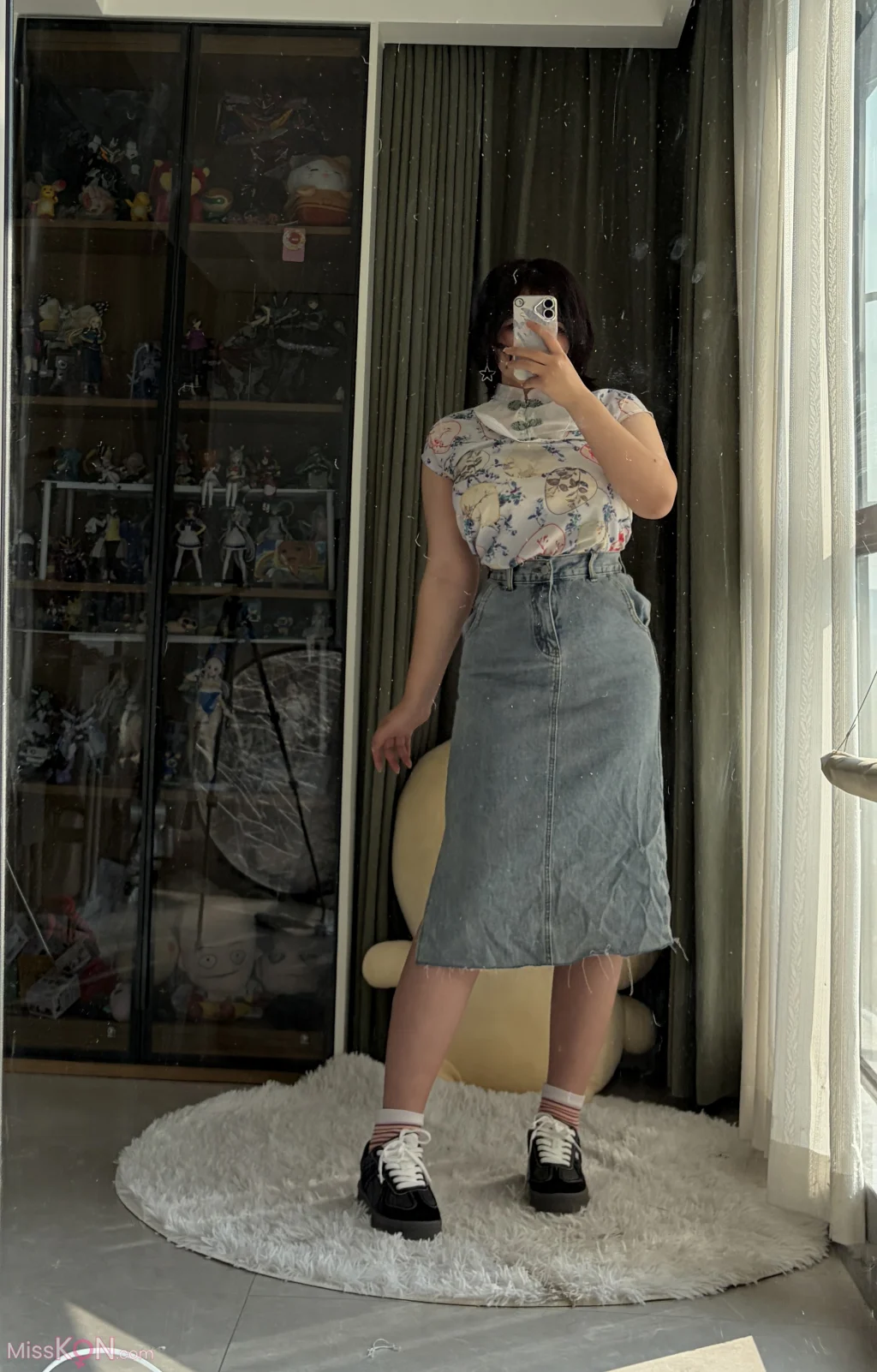 Coser@ Aban is very happy today: The sun is good (87 photos + 5 videos) Coser@ Aban is very happy today: The sun is good (87 photos + 5 videos)