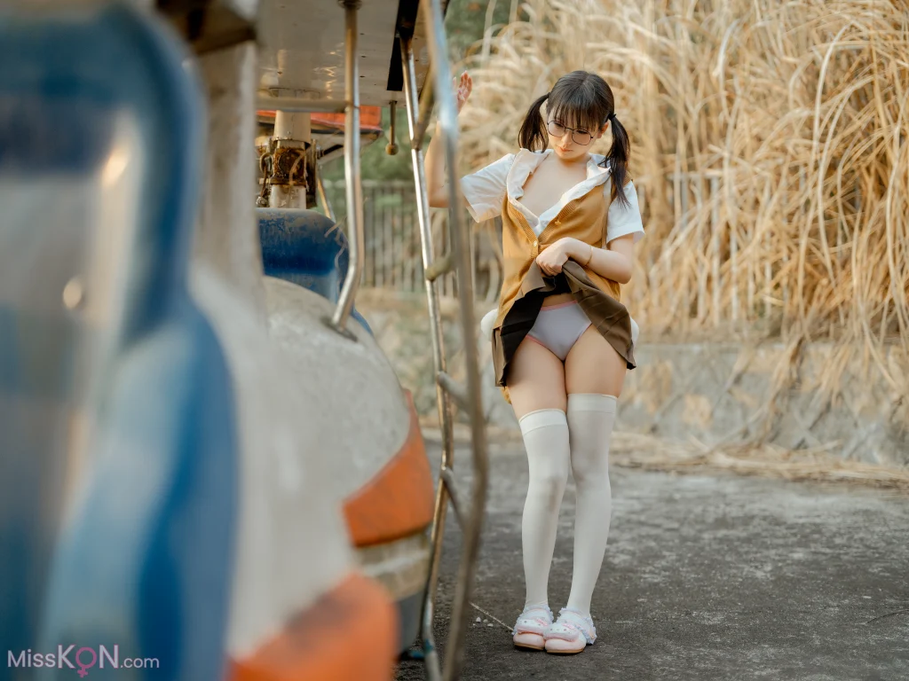 Coser@ Suzui Yoshimizu: Lost Life (61 photos + 1 video) Coser@ Suzui Yoshimizu: Lost Life (61 photos + 1 video)