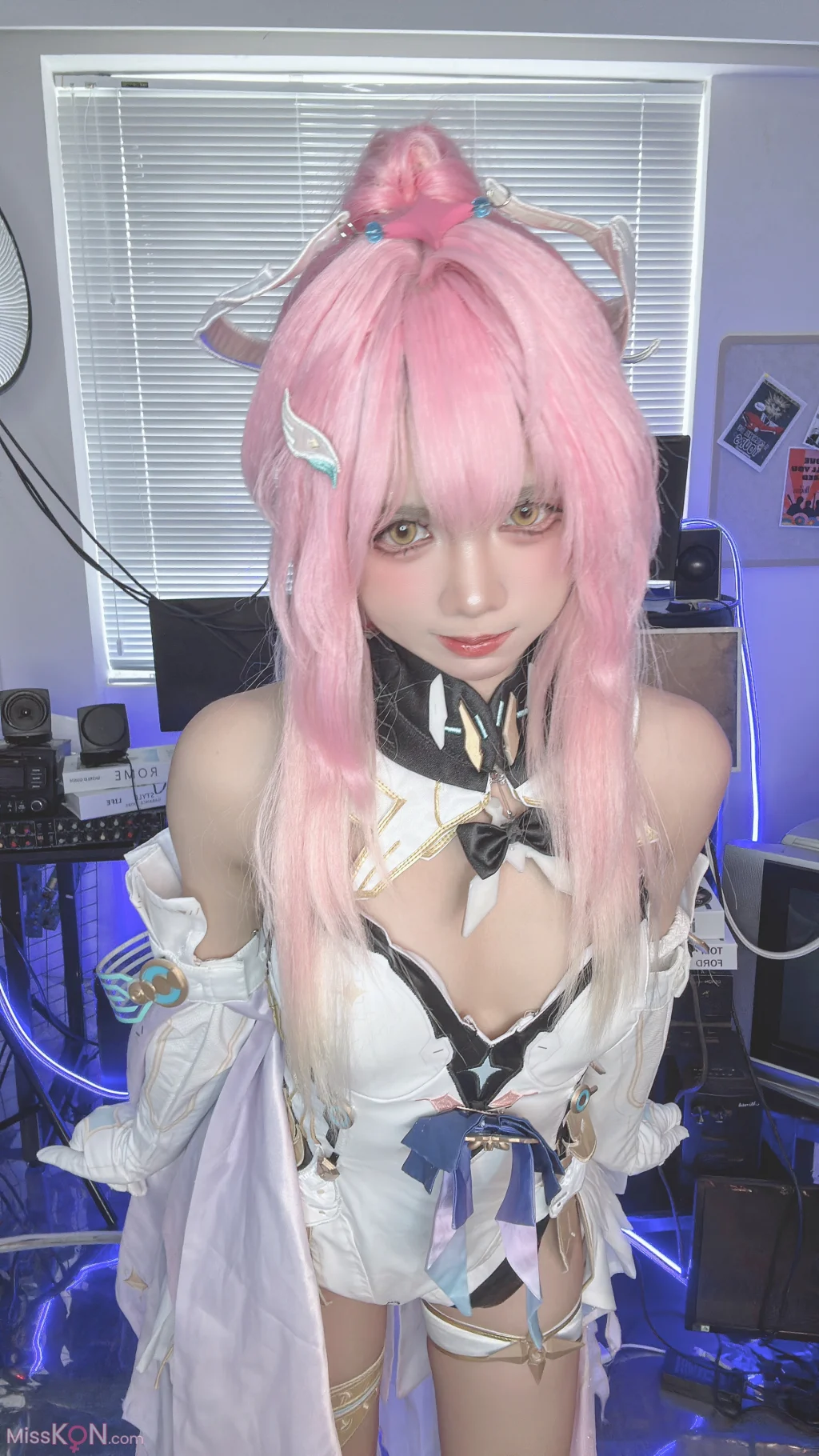 Coser@PoppaChan: Aemeath Wuthering Waves 鸣潮 爱弥斯 (57 photos + 7 videos) Coser@PoppaChan: Aemeath Wuthering Waves 鸣潮 爱弥斯 (57 photos + 7 videos)