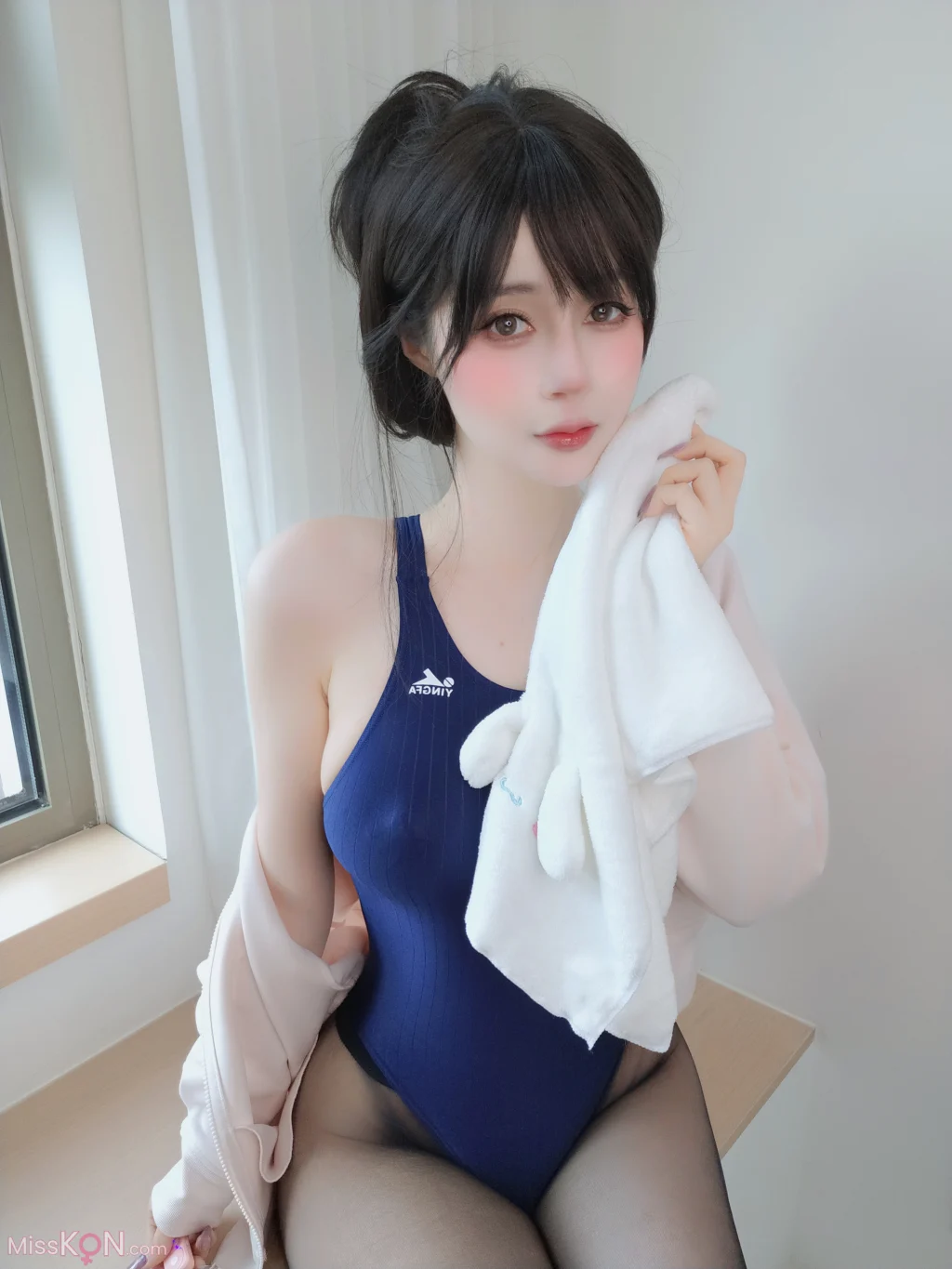 Coser@ Silver 81: Blue Dead Reservoir Water (145 photos) Coser@ Silver 81: Blue Dead Reservoir Water (145 photos)