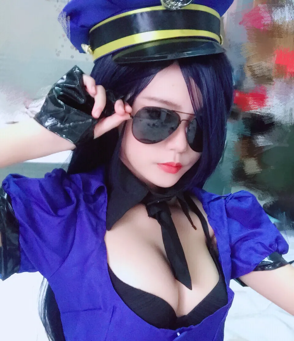 Yuuno - Officer Caitlyn Yuuno - Officer Caitlyn