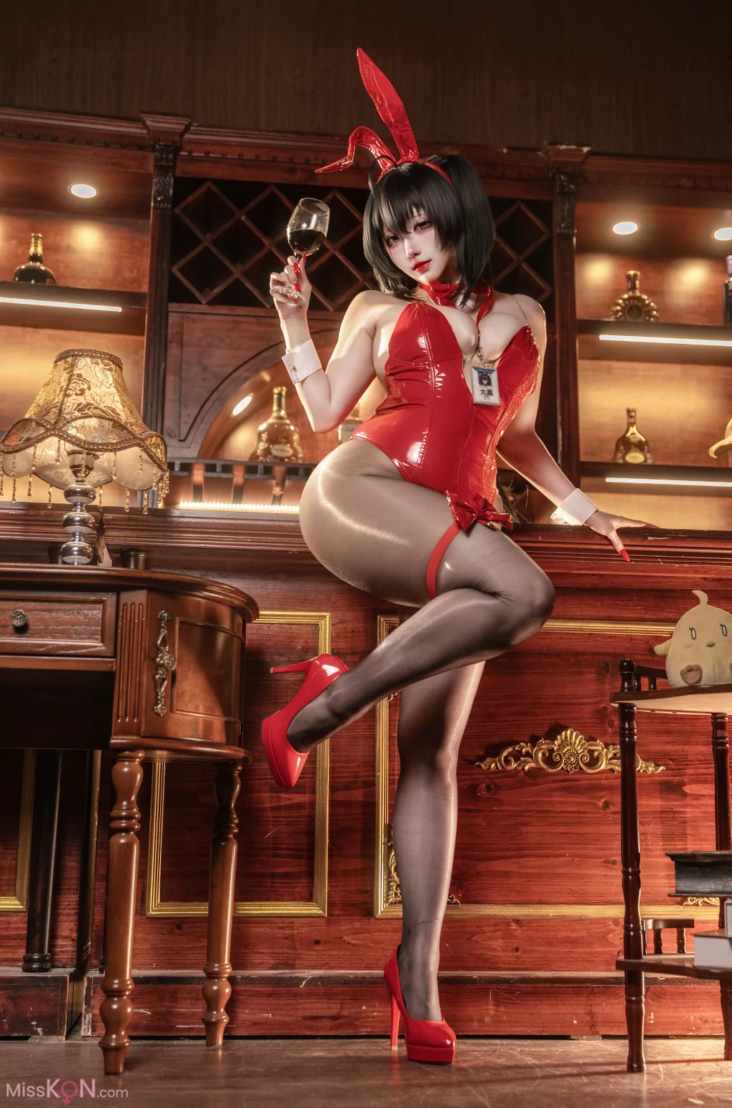 Coser@soso Whoosh: Azur Lane Taihou (40 photos) Coser@soso Whoosh: Azur Lane Taihou (40 photos)