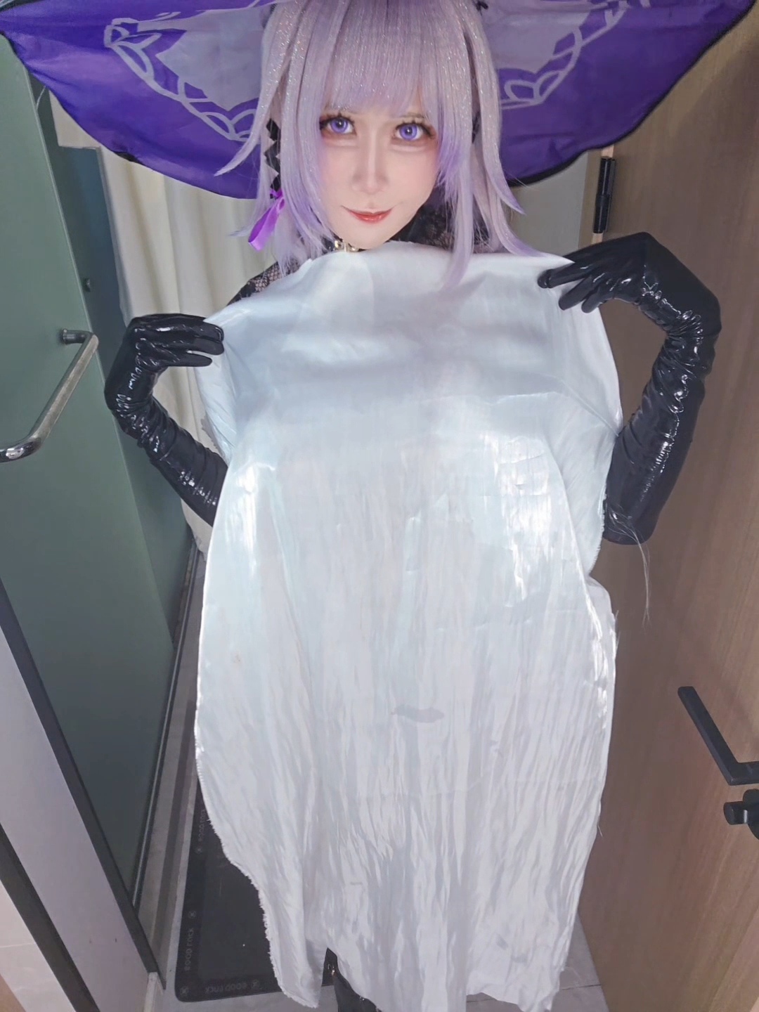 Veritablezx22 - Latex The Herta Veritablezx22 - Latex The Herta