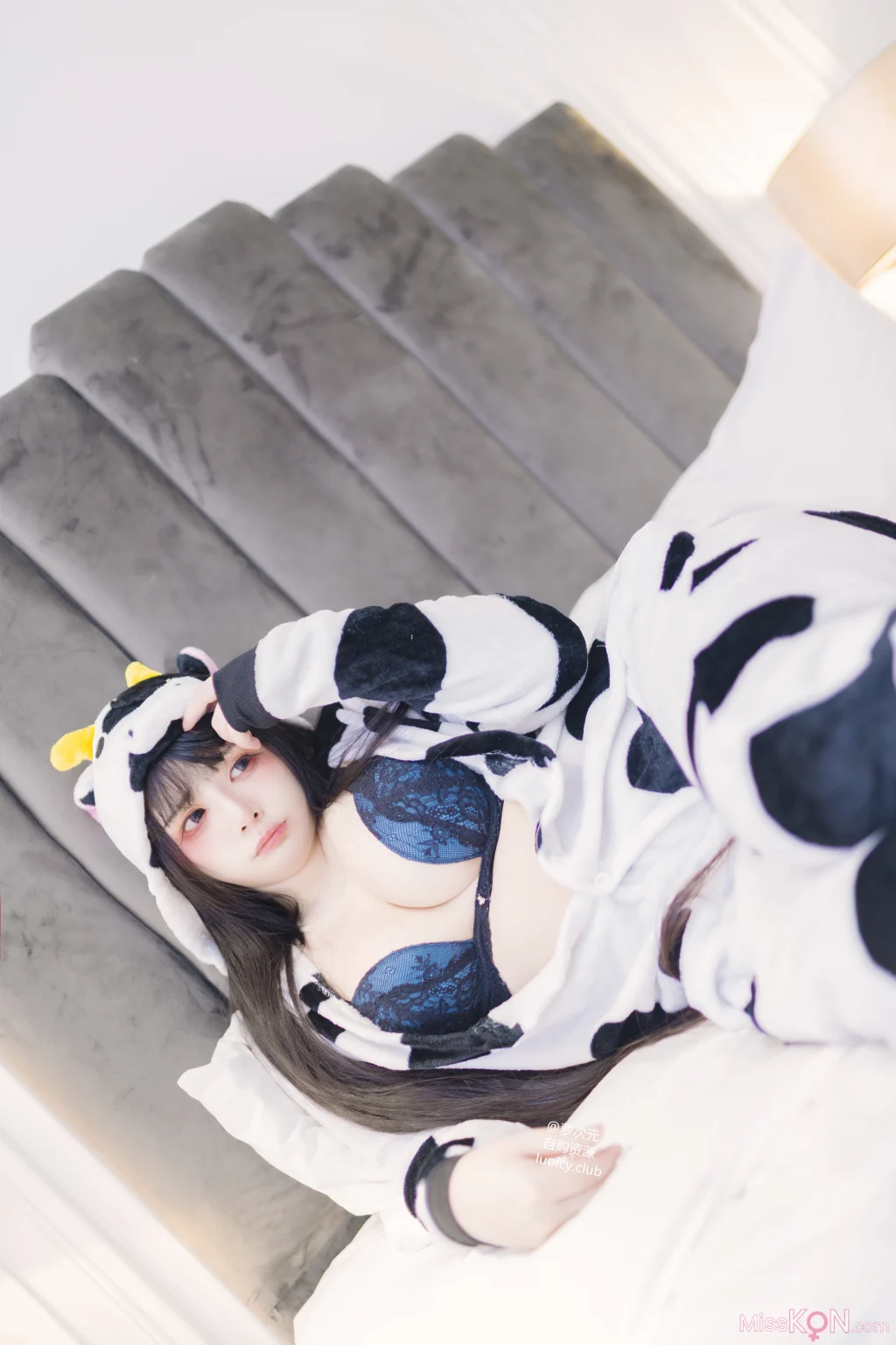 Coser@慕慕Momo: 奶牛Milky (56 photos + 1 video) Coser@慕慕Momo: 奶牛Milky (56 photos + 1 video)