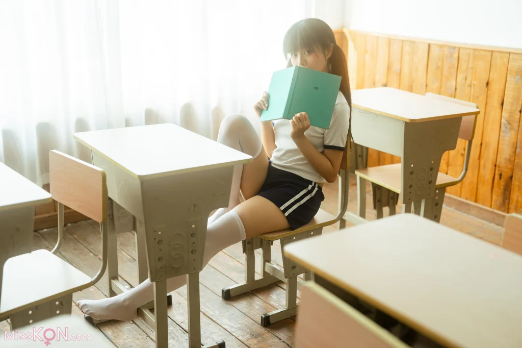 Coser@铁手叫兽: 饱饱 午后教室 (34 photos + 1 video) 3 Coser@铁手叫兽: 饱饱 午后教室 (34 photos + 1 video) 3