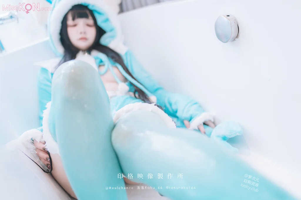 Coser@落落Raku: GET DAZE (56 photos + 1 video) Coser@落落Raku: GET DAZE (56 photos + 1 video)