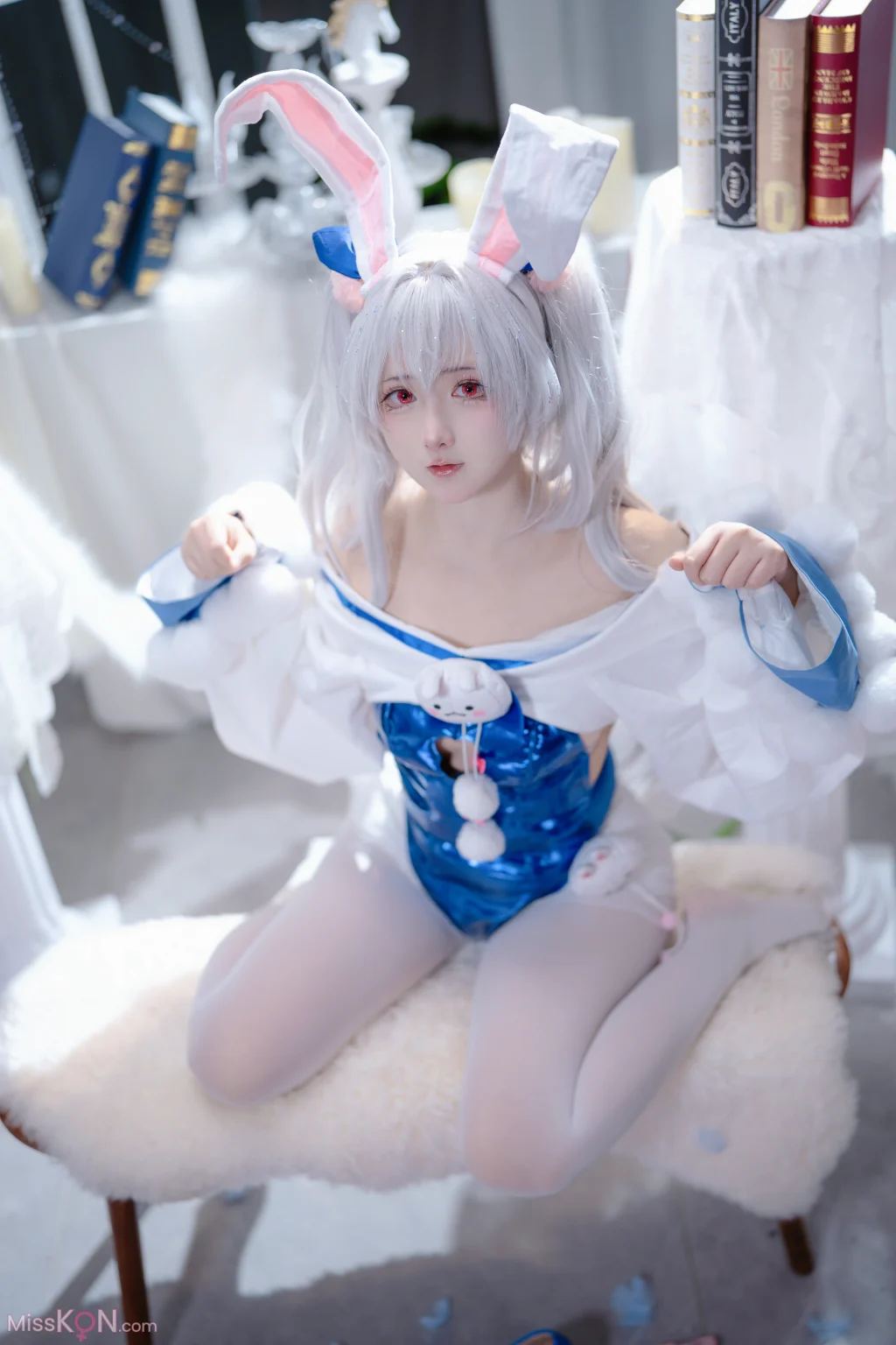 Coser@ like Airi: Azur Lane Lafite Rabbit (28 photos) Coser@ like Airi: Azur Lane Lafite Rabbit (28 photos)