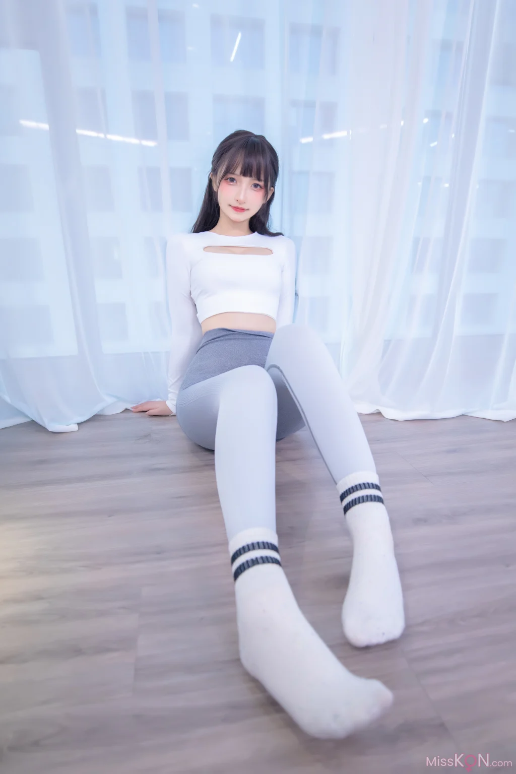 Coser@ Mafuyu Kagurazaka: Yoga Girl (75 photos) Coser@ Mafuyu Kagurazaka: Yoga Girl (75 photos)