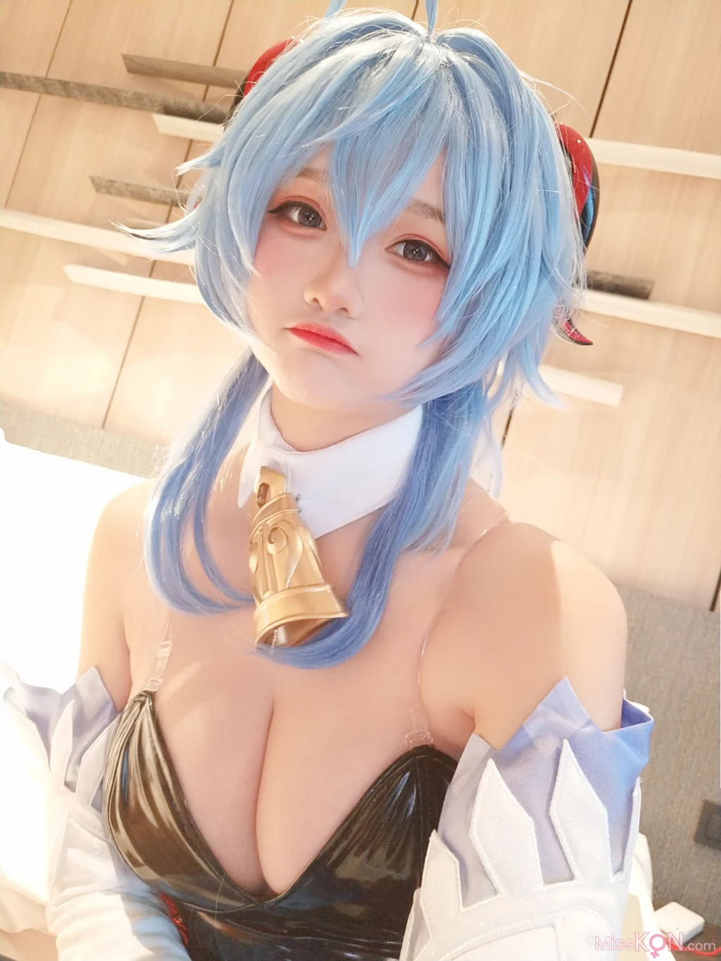 Coser@Xiaoyukiko小鱼: Bunny Ganyu (24 photos) Coser@Xiaoyukiko小鱼: Bunny Ganyu (24 photos)