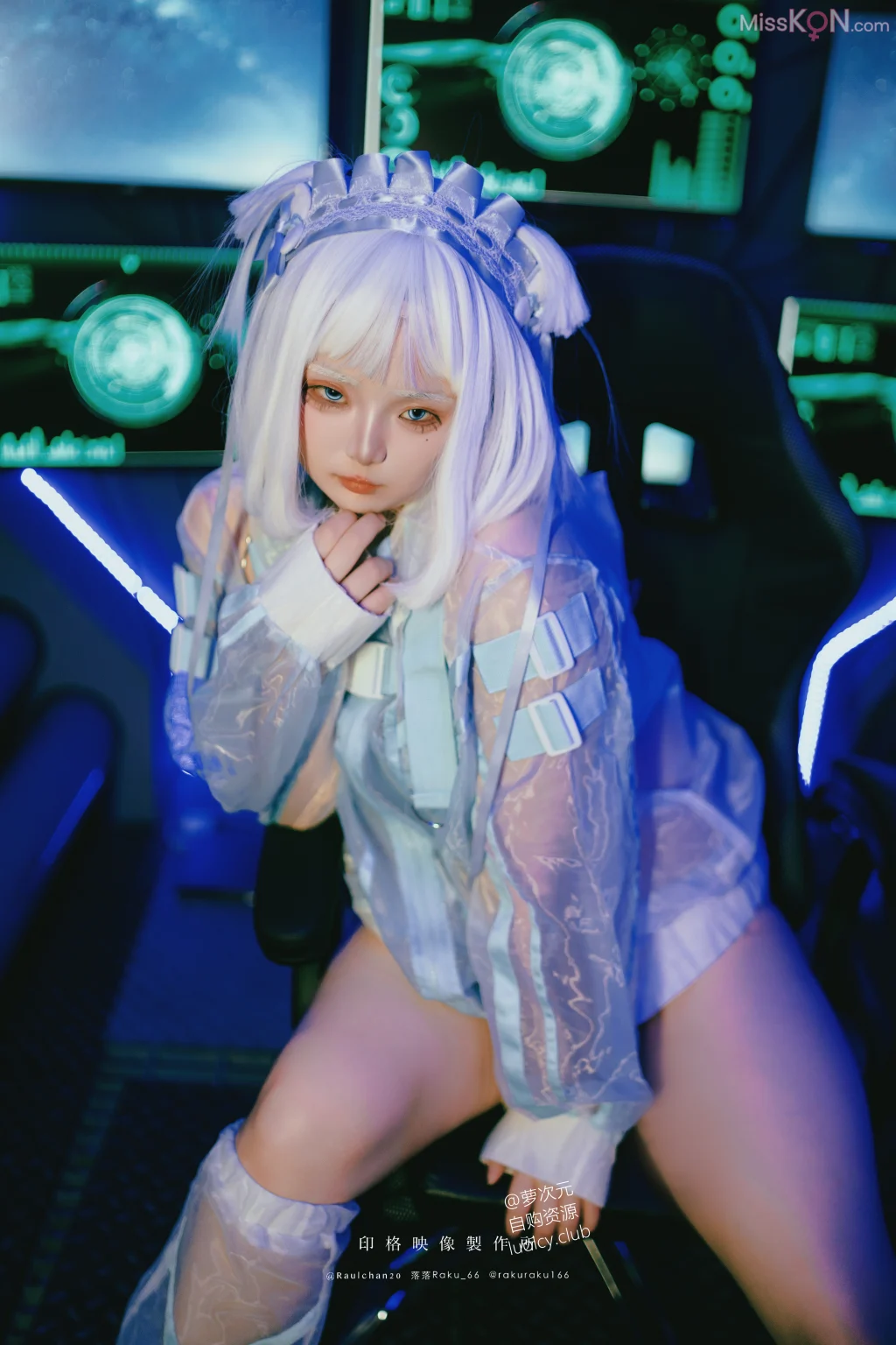 Kosar@落落: 侵略者V日常 (8K Wear.) (52 Photos + 1 Video) Kosar@落落: 侵略者V日常 (8K Wear.) (52 Photos + 1 Video)