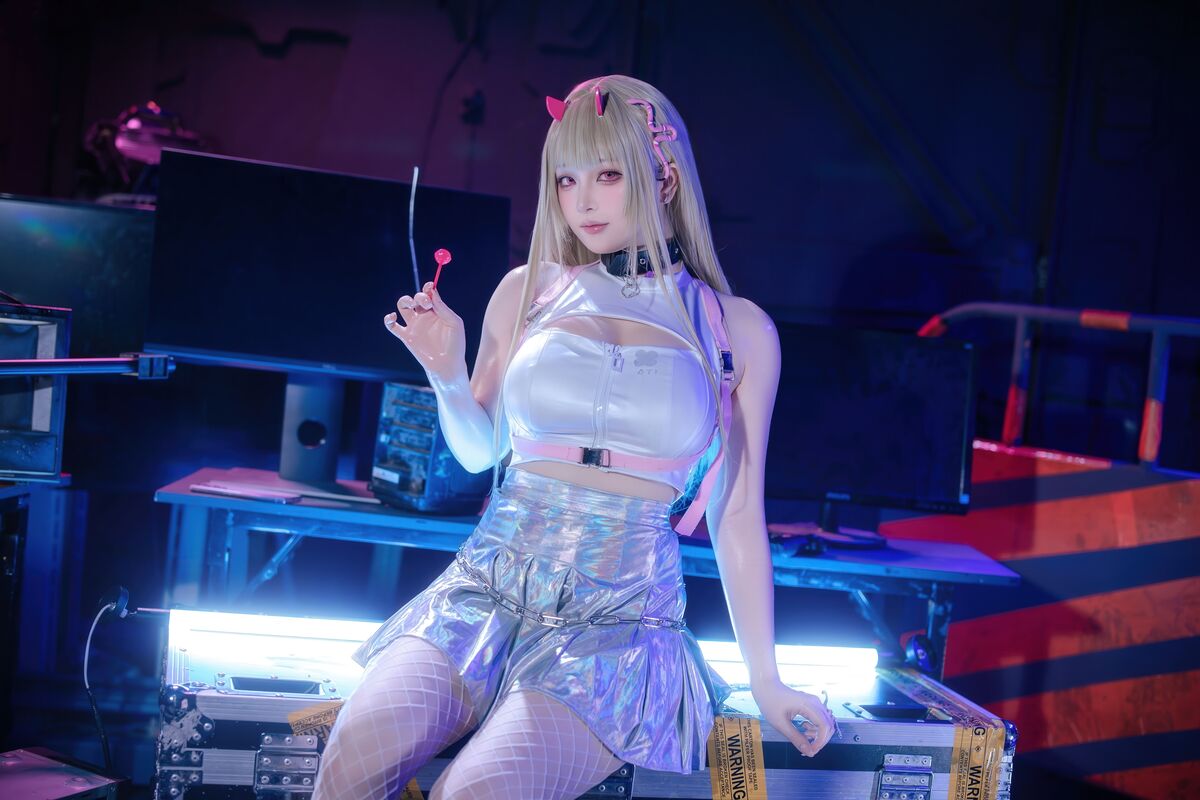 Coser@ Yuyu - Goddess of Victory, Nikki, Viper (87P) Coser@ Yuyu - Goddess of Victory, Nikki, Viper (87P)