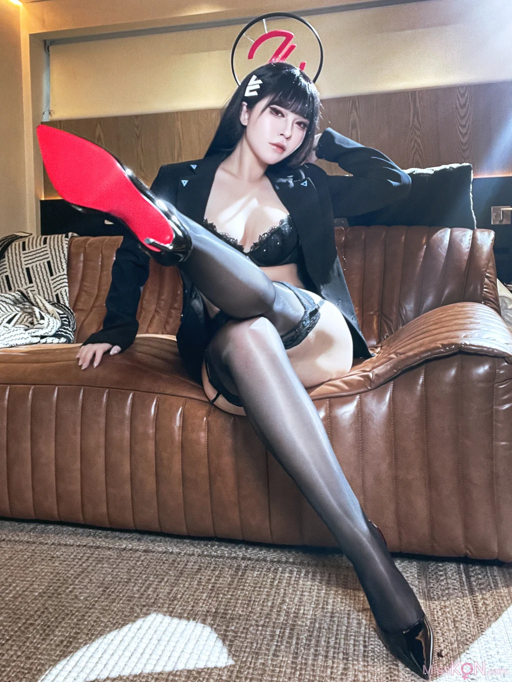 Coser@ Half-Child: Blue Archive Rion Tiaotsuki Lingerie Office Lady (41 photos + 3 videos) Coser@ Half-Child: Blue Archive Rion Tiaotsuki Lingerie Office Lady (41 photos + 3 videos)