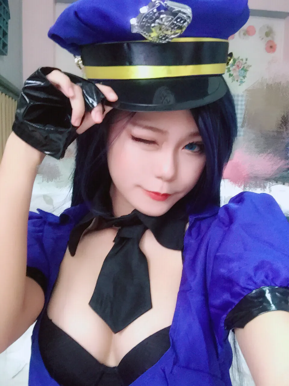 Yuuno - Officer Caitlyn Yuuno - Officer Caitlyn