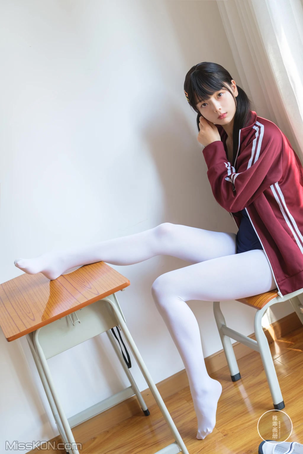 Coser@稚乖画册: 夜夜 死库水 (88 photos + 1 video) Coser@稚乖画册: 夜夜 死库水 (88 photos + 1 video)