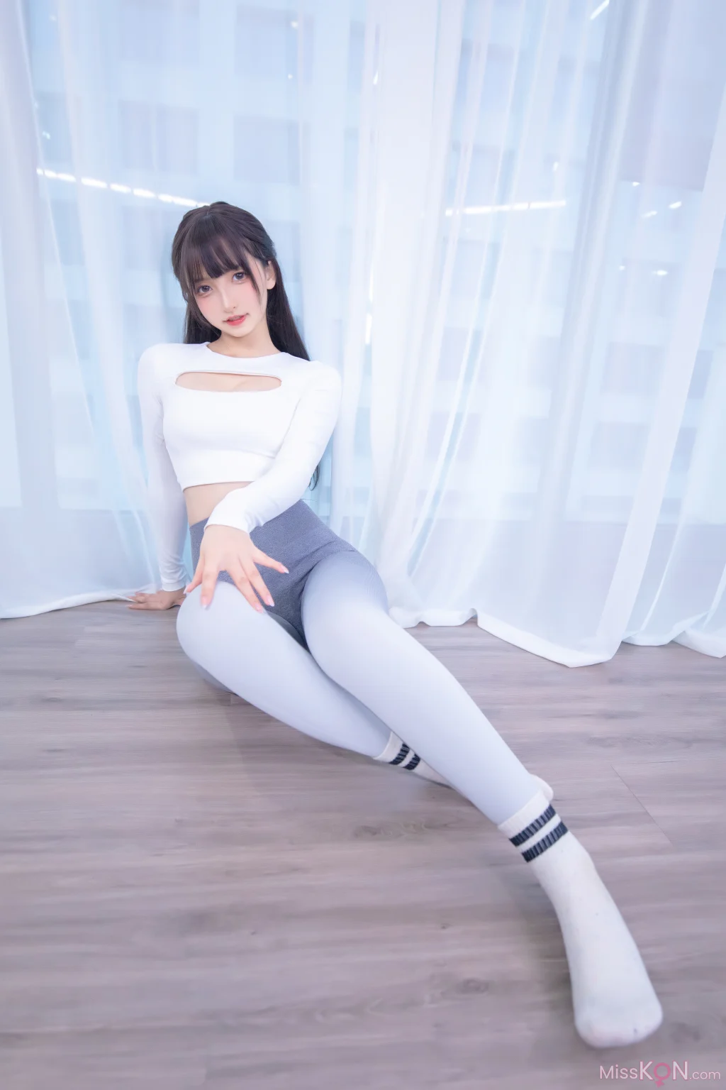 Coser@ Mafuyu Kagurazaka: Yoga Girl (75 photos) Coser@ Mafuyu Kagurazaka: Yoga Girl (75 photos)