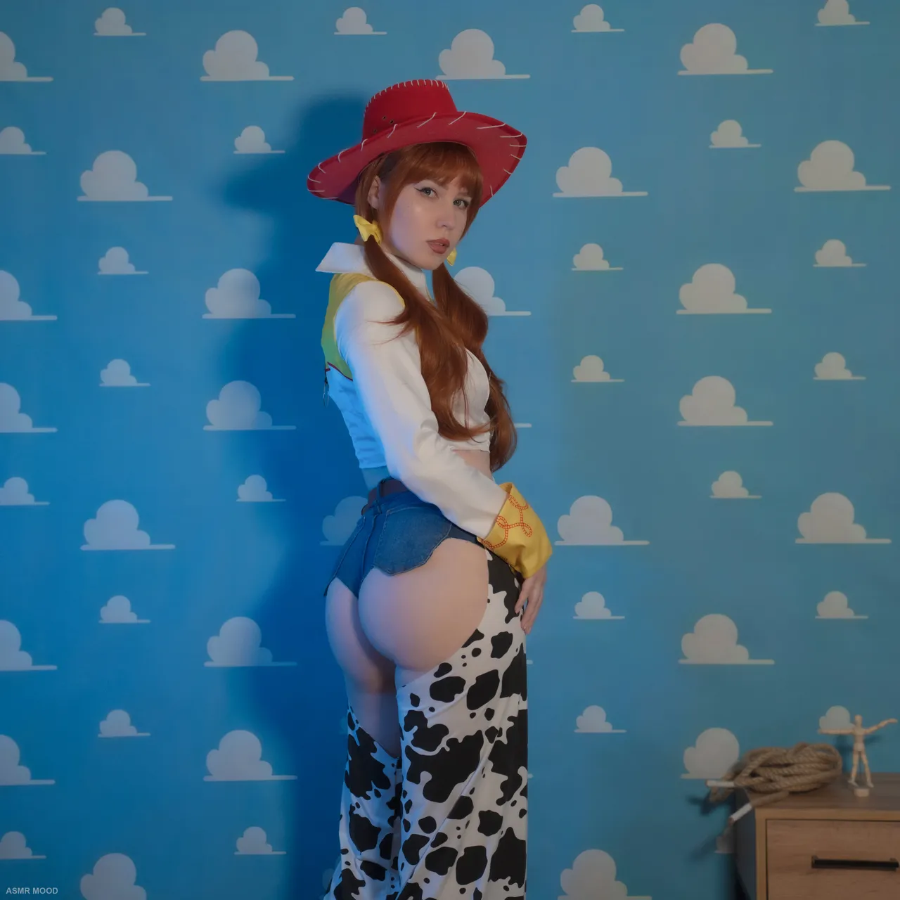 Jessie Mood ASMR Jessie Mood ASMR