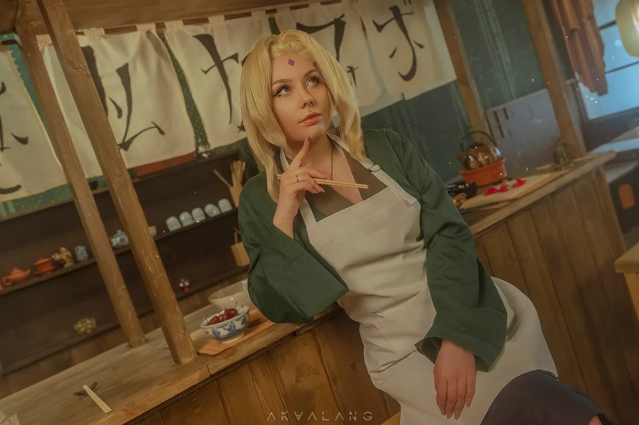 Risa San - Tsunade Risa San - Tsunade