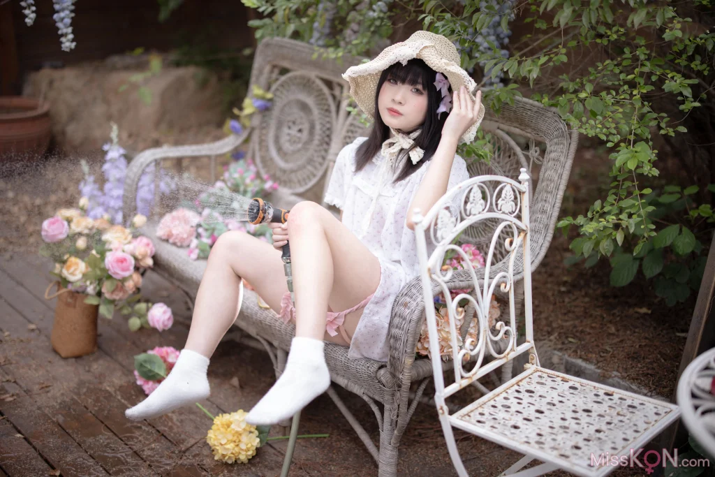Coser@ Wataru Mountain: Midsummer Story (83 photos) Coser@ Wataru Mountain: Midsummer Story (83 photos)