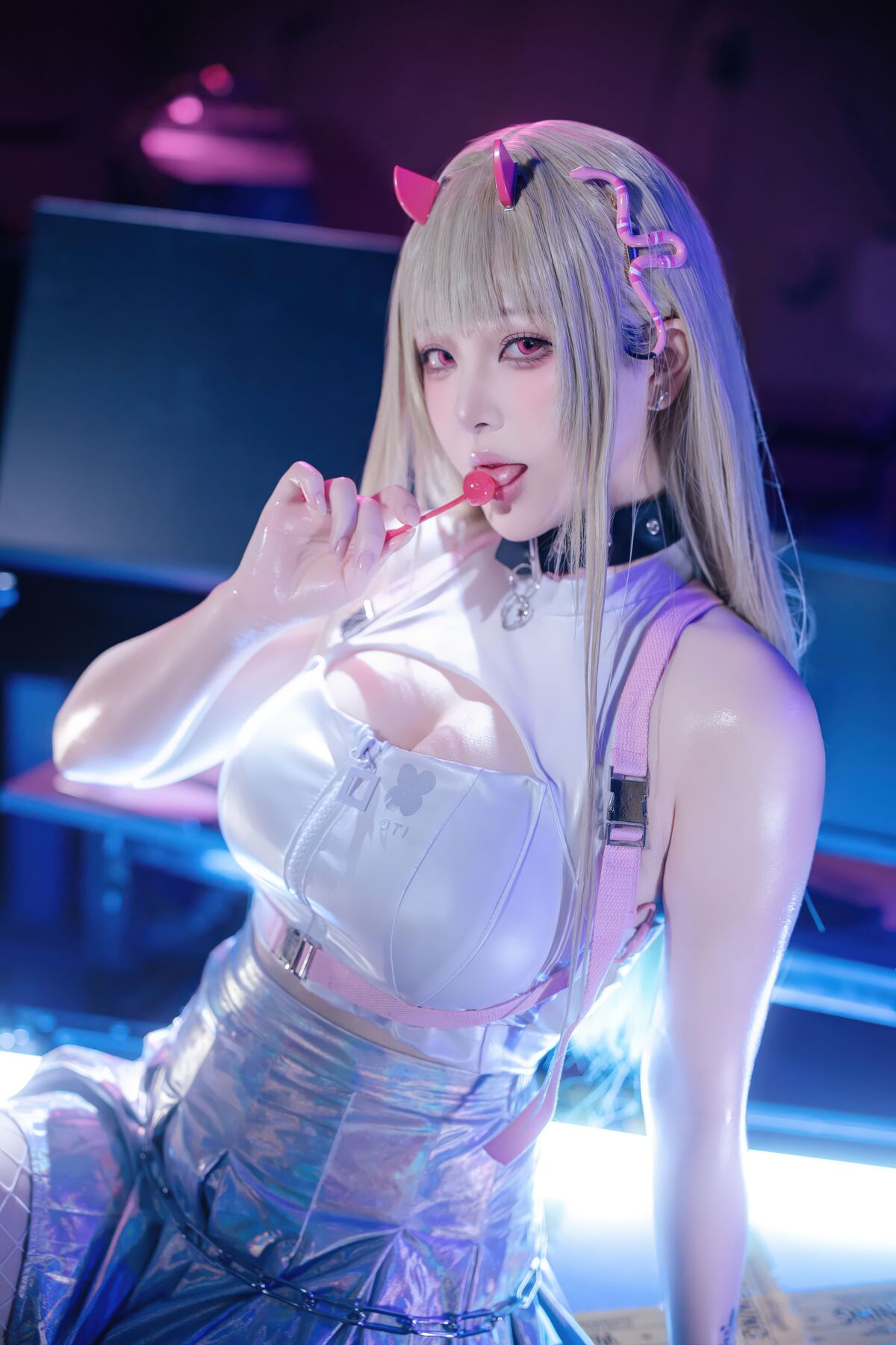 Coser@ Yuyu - Goddess of Victory, Nikki, Viper (87P) Coser@ Yuyu - Goddess of Victory, Nikki, Viper (87P)