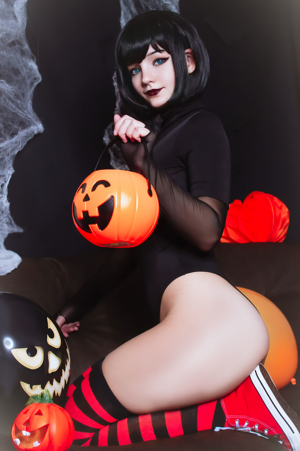 Mavis by Lyvlas Mavis by Lyvlas